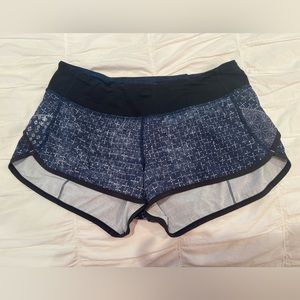 Lululemon Navy patterned speed up shorts
